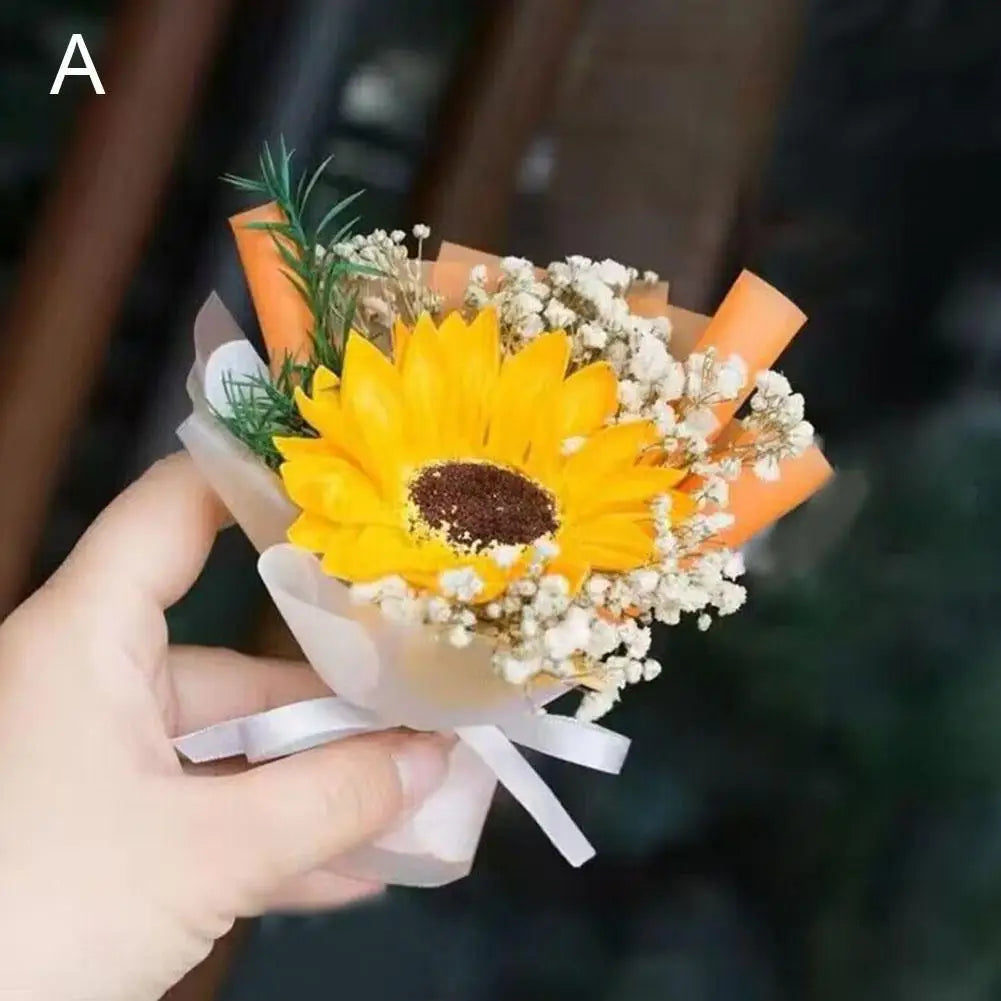 Car Dried Flowers Air Outlet Clip Air Vent Fragrance Clip Perfume Decoration Creative Flowers Car Perfume Diffuser Accessories
